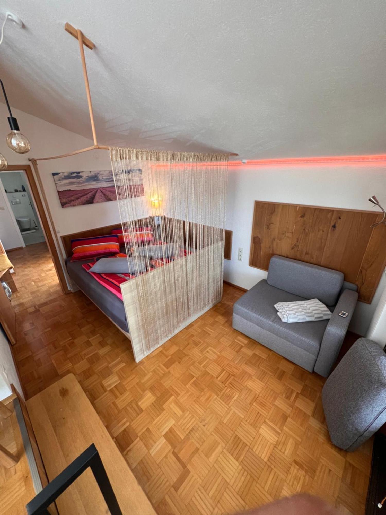 Ferienwohnung Dreiburgenblick 리덴부르크 외부 사진